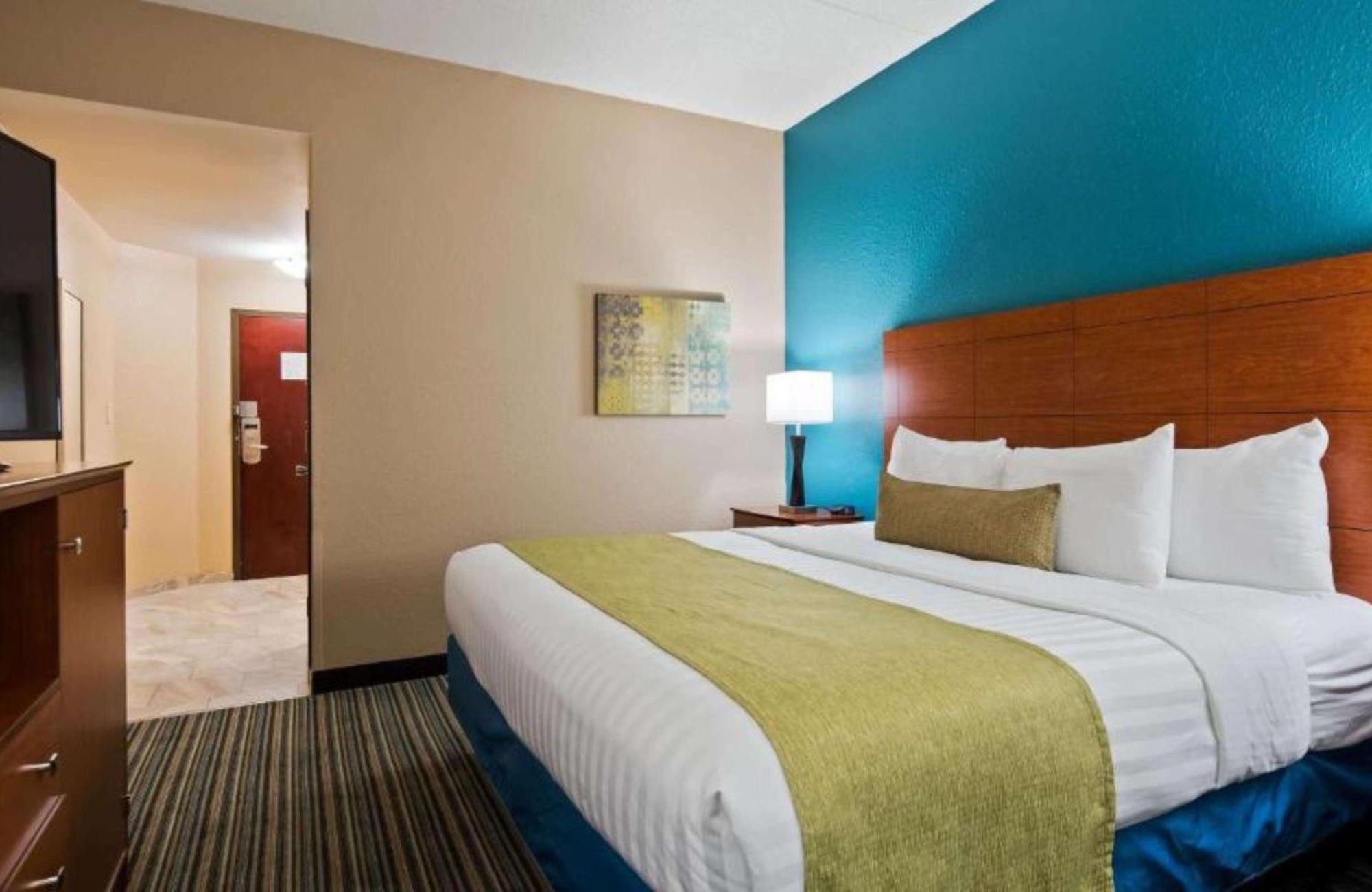 Best Western Eagles Inn Морхед Экстерьер фото